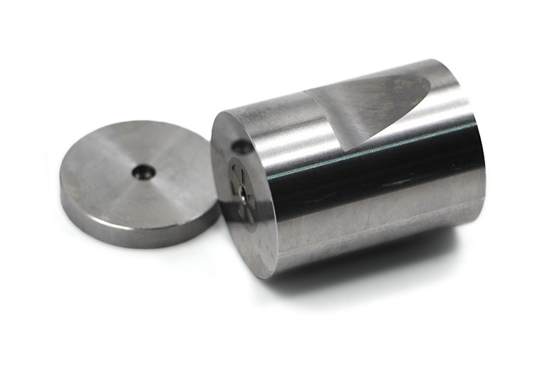 HSS M2/M35 Matrice principale a testa fredda con carburo a grano medio e alta durezza