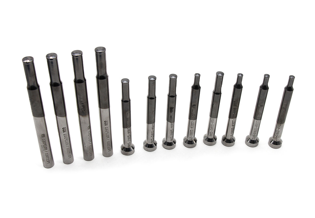 Carbide Punches And Die Materiali avanzati di carburo per prestazioni di punzione superiori