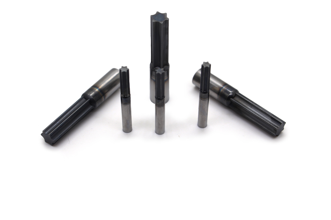 Carbide Punches Materiali avanzati di carburo per prestazioni di punzione superiori