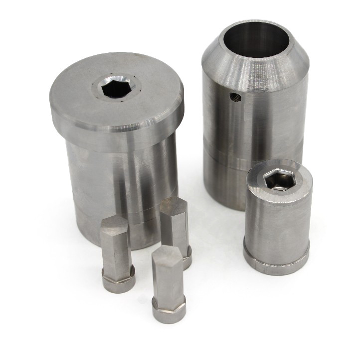 Il punzone freddo di ST7 ST6 KG5 KG6+H13, piega esagonale del dado del carburo stampo