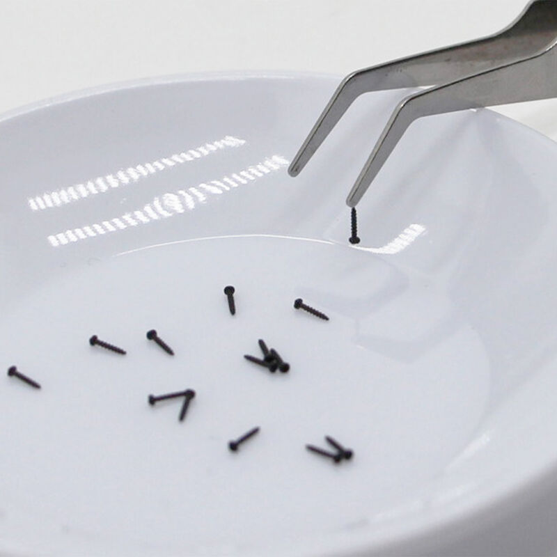 Vattone a micro-vite di precisione a zinco rivestito di nichel per applicazioni industriali