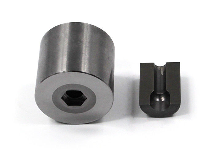 Carburo di tungsteno a testa fredda resistente alle alte temperature per le parti dell'albero di fissaggio del metallo che formano moduli segmentati sostitutivi a basso costo di manutenzione resistente agli impatti dell'usura