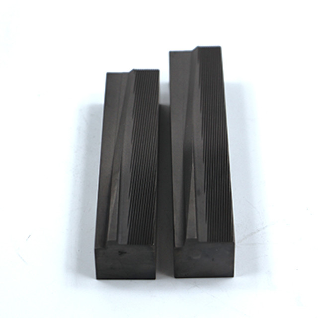 DC53 M2 H9 Materiale Matrice di rotolamento a filo a vite per macchine di rotolamento a vite Matrice piatta